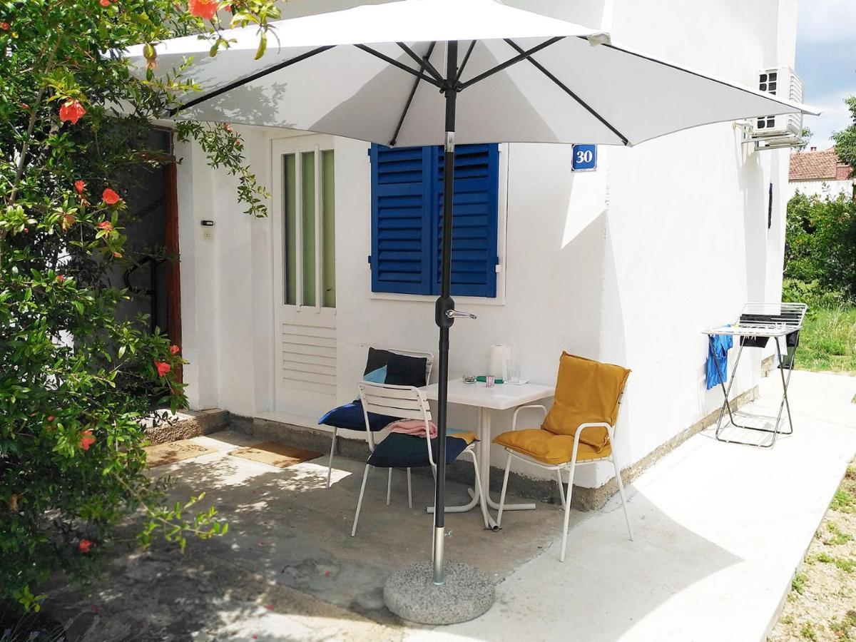 Studio Apartment Blue Window Biograd Na Moru Exterior foto